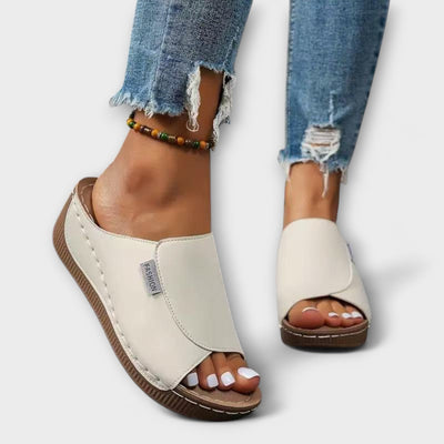 Silvia – Sandalias