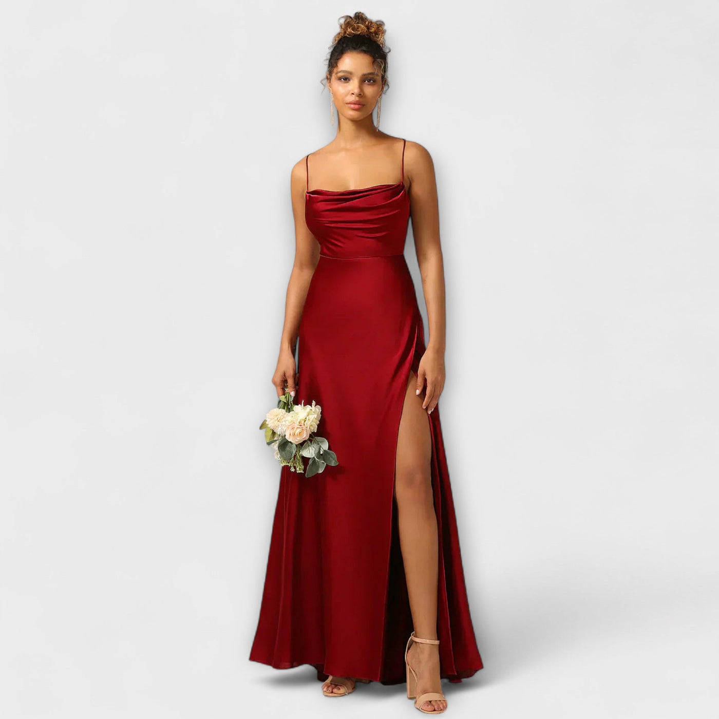 Nora – Vestido de Noche de Satén